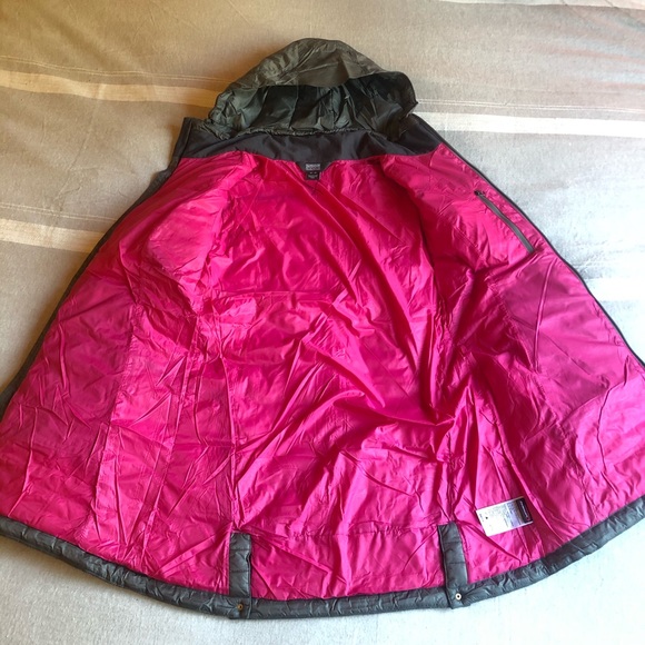 Outdoor Research Synthetic Parka - Picture 3 of 12